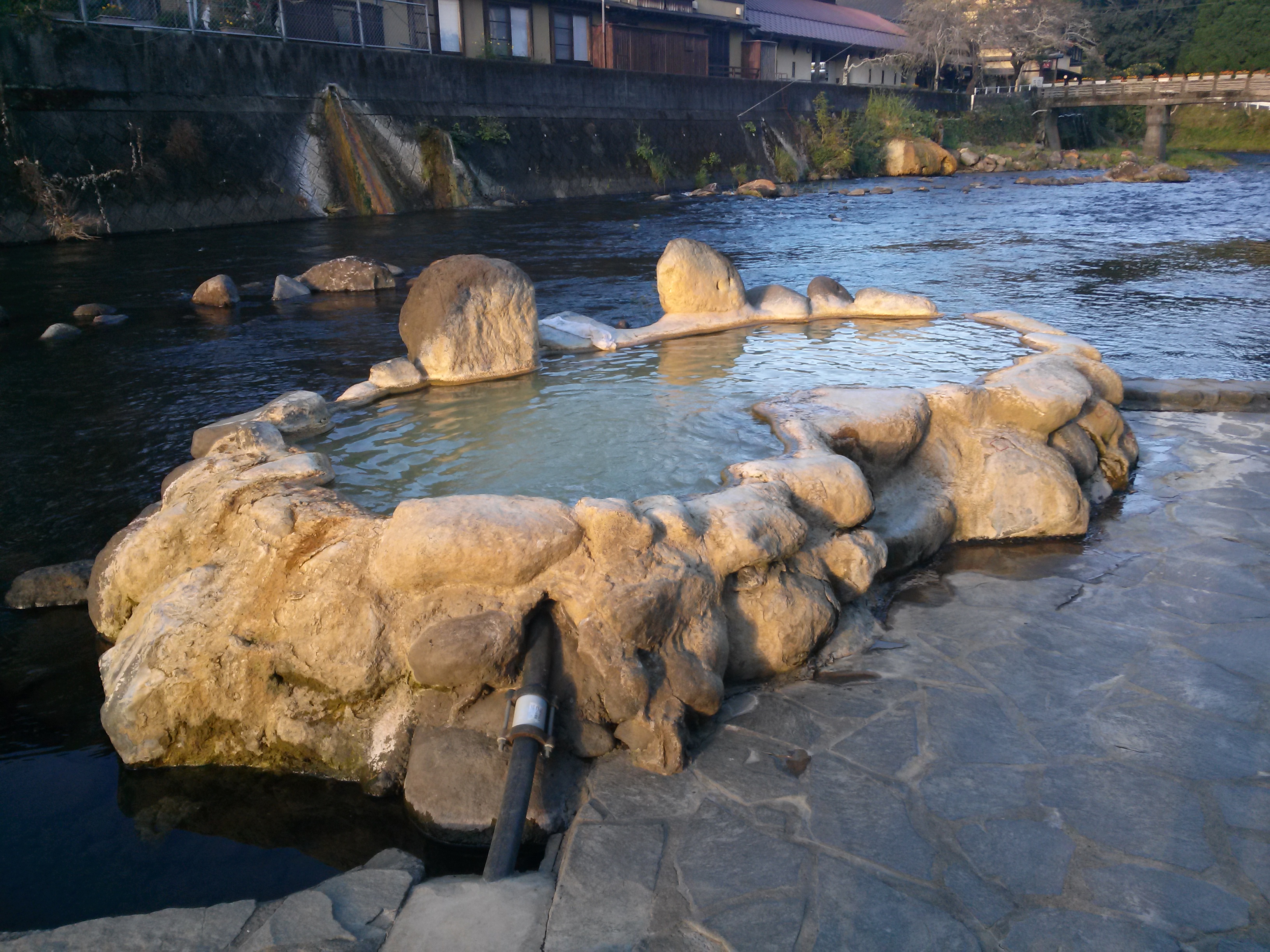 Outdoor hot spring called 